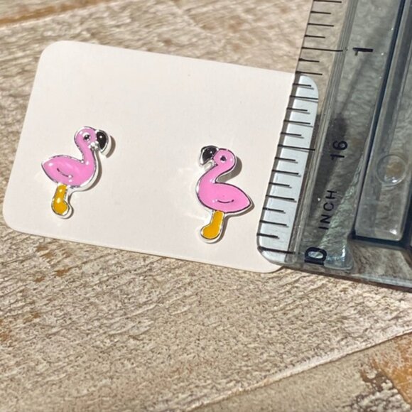 Flamingo Silver Studs Fashion Earrings Posts with Mini Dust Bag NEW - Picture 4 of 4